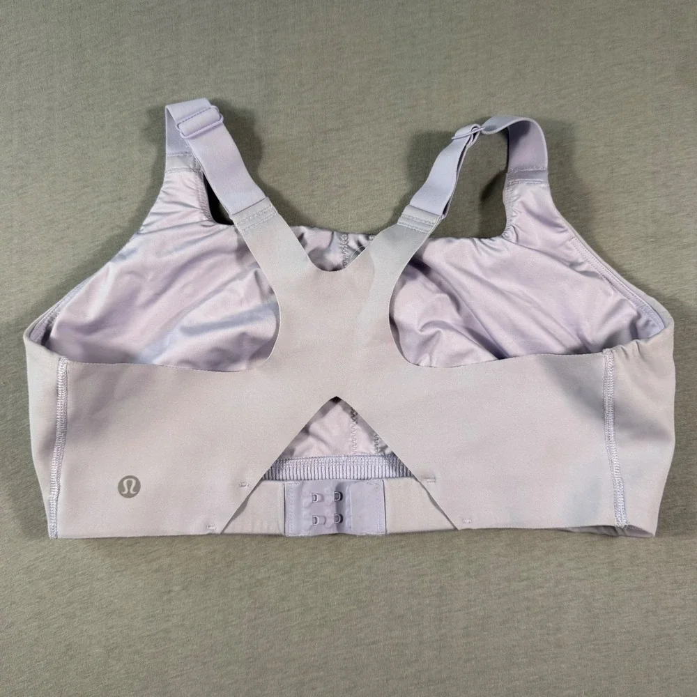 Lululemon Ultralu Square Neck Workout Bra Medium Support  Lavender frost 8